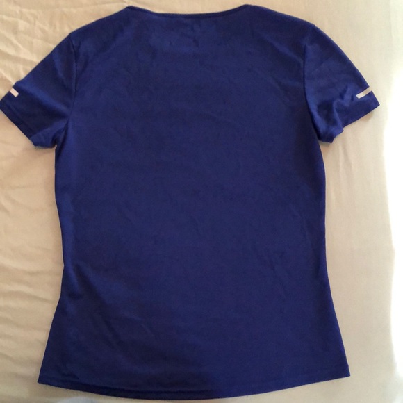 Adidas Running Shirt - Picture 2 of 3